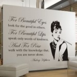 Naklejka na ścianę tekst Audrey Hepburn M25