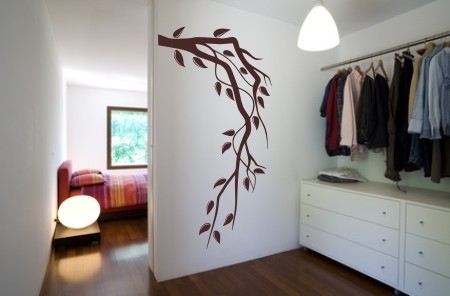 Duże szablony ścienne z gałązką do garderoby