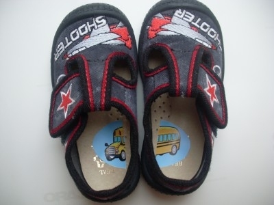 Naklejki na kapcie dziecięce