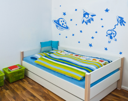 szablony do malowania dla dzieci z zestawem kosmicznym i gwiazdki oraz kosmonauta