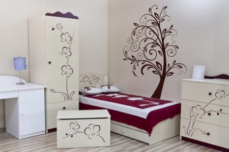 Zakręcone drzewo naklejka ścienna