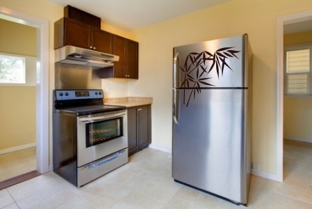 Tanie naklejki z weluru na ścianie w kuchni z bambusem