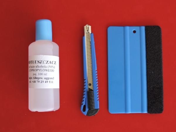 Komplet: nożyk, odtłuszczacz, rakla