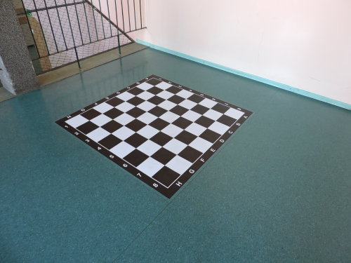 Naklejka na podłogę gra w szachy