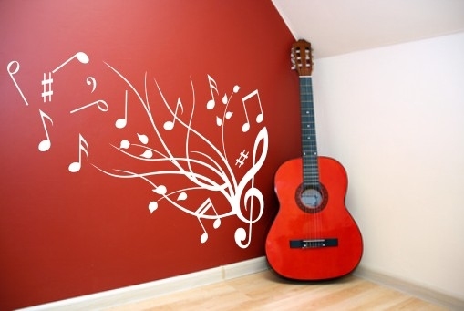 Naklejka klucz wiolinowy z nutkami na ścianę