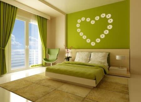 Szablony do dekoracji sypialni kwiatowe serduszka